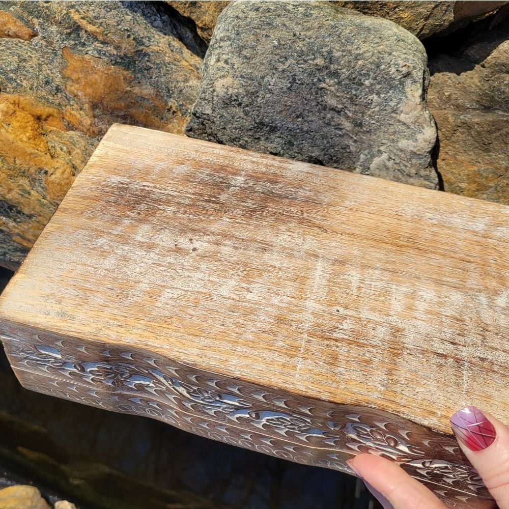 Pentacle Handcarved Storage Box - Picture 5 of 16